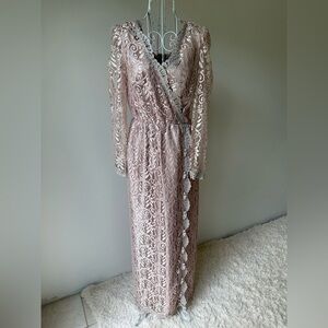 Alicia Lace Gown maxi Blush grey vintage SZ S long sleeve Back zip elastic waist